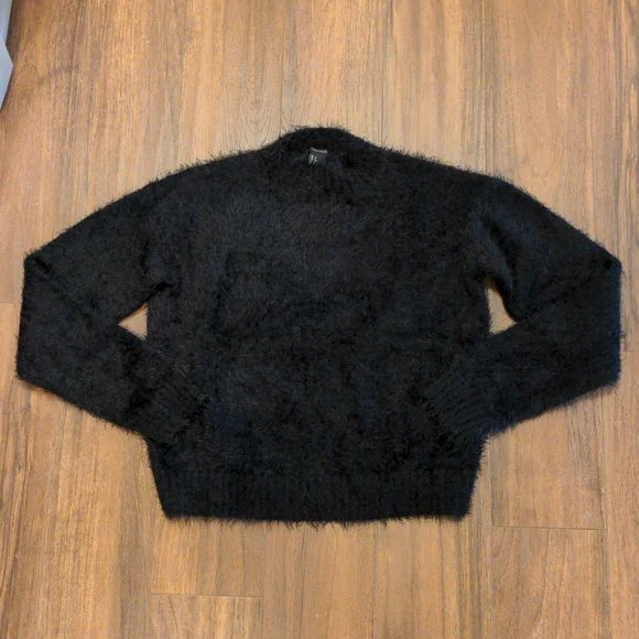 Black fuzzy sweater forever 21 best sale
